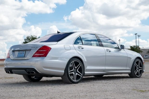 2012 Mercedes-Benz W221 S 63 & S 65 AMG - Image 2 of 7