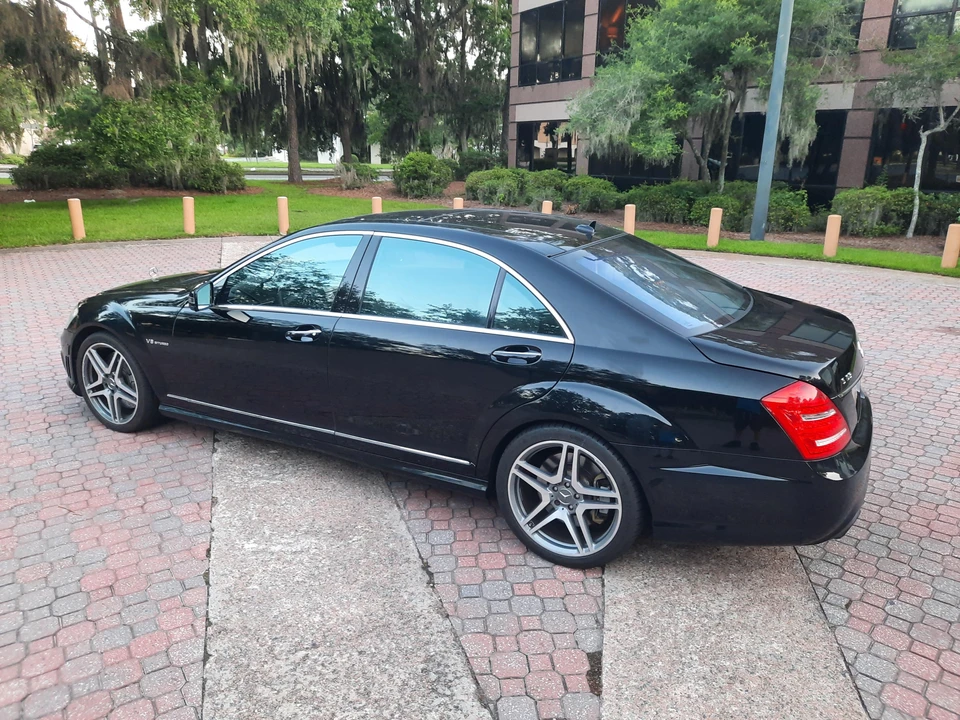 2012 Mercedes-Benz W221 S 63 & S 65 AMG - Image 11 of 31