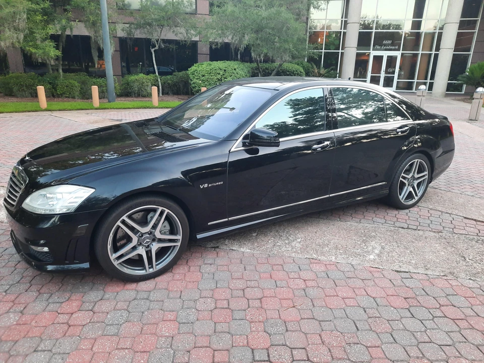 2012 Mercedes-Benz W221 S 63 & S 65 AMG - Image 9 of 31