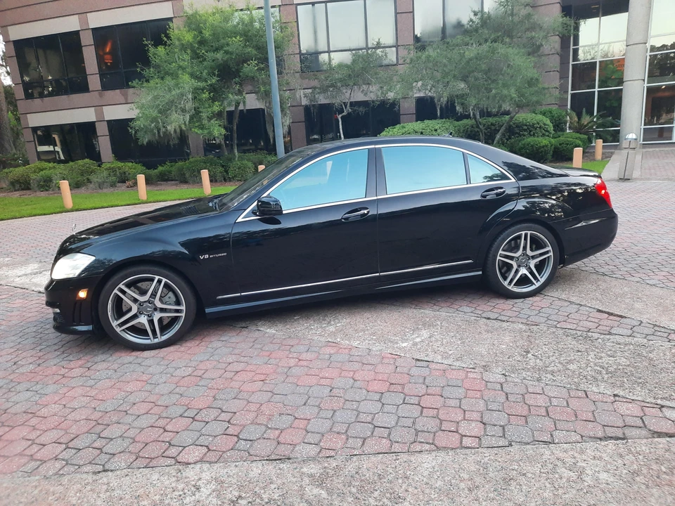 2012 Mercedes-Benz W221 S 63 & S 65 AMG - Image 10 of 31