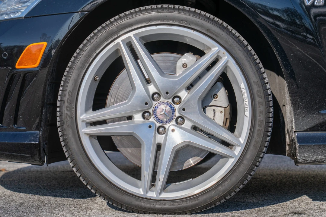 2012 Mercedes-Benz W221 S 63 & S 65 AMG - Image 20 of 31