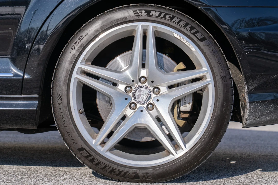 2012 Mercedes-Benz W221 S 63 & S 65 AMG - Image 17 of 31