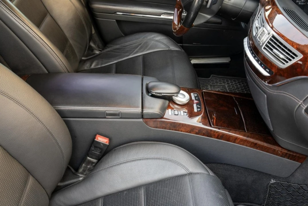 2012 Mercedes-Benz W221 S 63 & S 65 AMG - Image 27 of 31