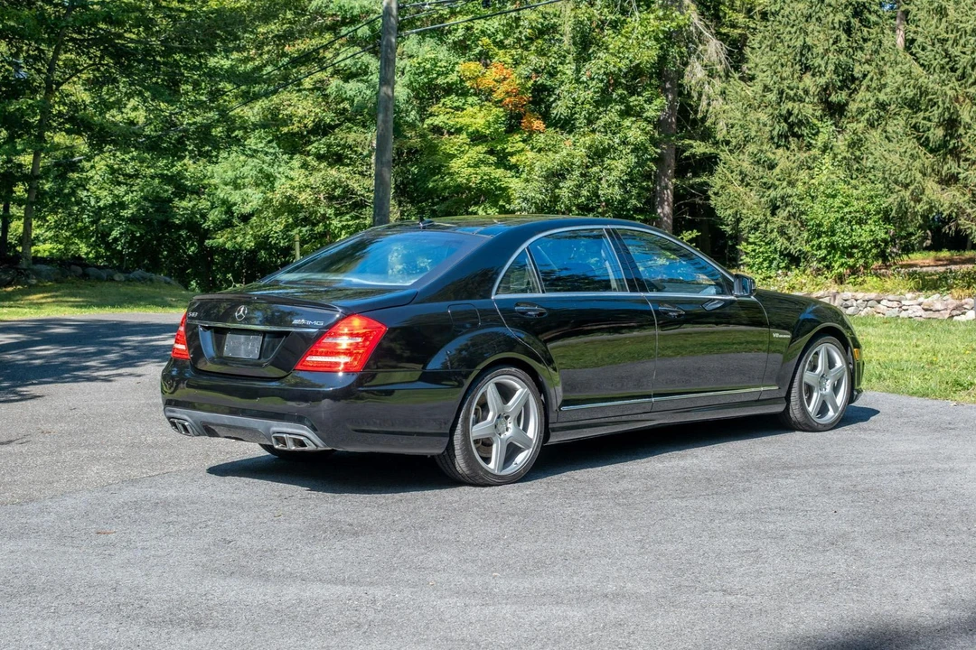 2012 Mercedes-Benz W221 S 63 & S 65 AMG - Image 4 of 31