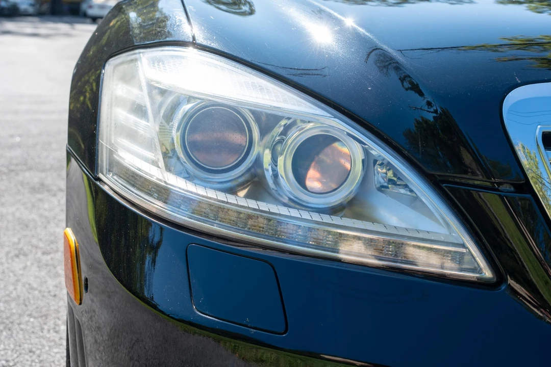 2012 Mercedes-Benz W221 S 63 & S 65 AMG - Image 11 of 31
