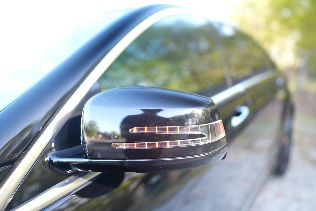 2012 Mercedes-Benz W221 S 63 & S 65 AMG - Image 25 of 31