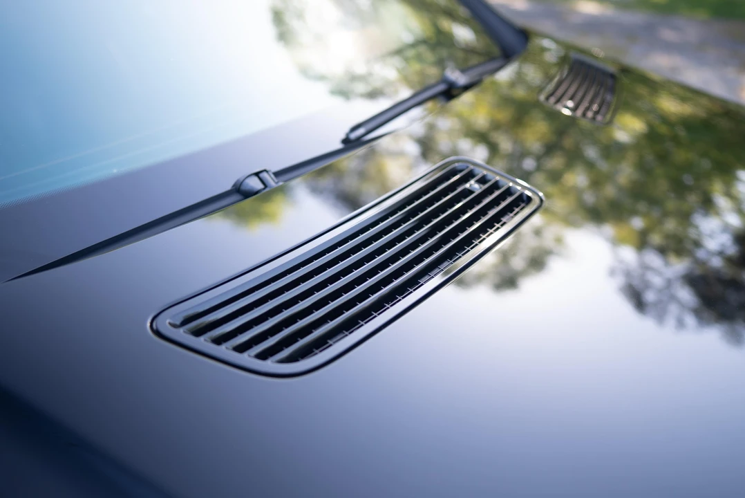 2012 Mercedes-Benz W221 S 63 & S 65 AMG - Image 11 of 31