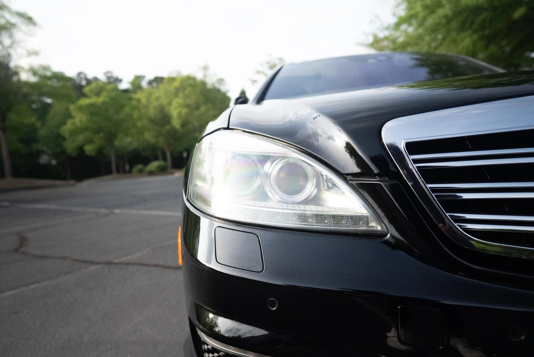 2012 Mercedes-Benz W221 S 63 & S 65 AMG - Image 14 of 31