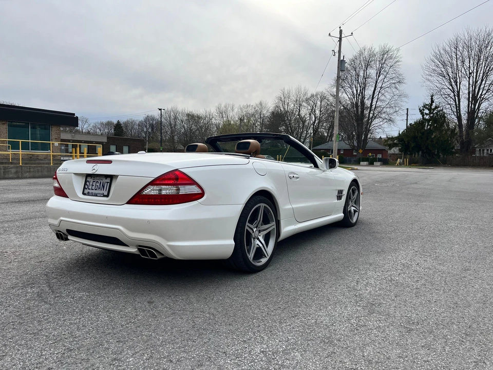 2012 Mercedes-Benz R230 SL-Class - Image 8 of 31