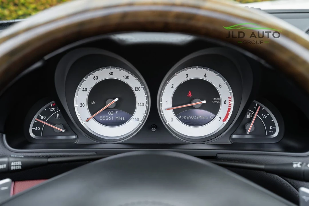 2012 Mercedes-Benz R231 SL-Class - Image 23 of 31