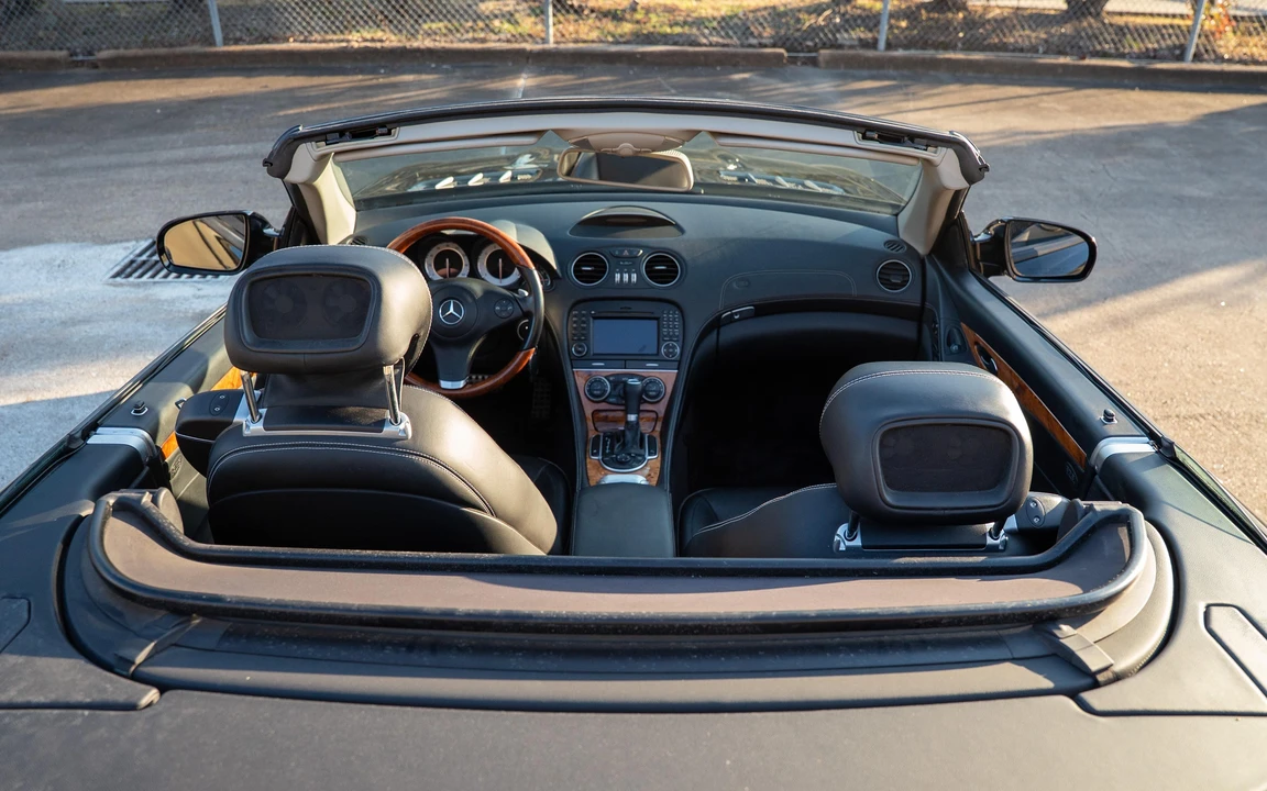 2012 Mercedes-Benz R230 SL-Class - Image 26 of 31