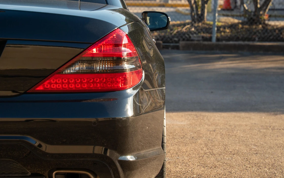 2012 Mercedes-Benz R230 SL-Class - Image 27 of 31