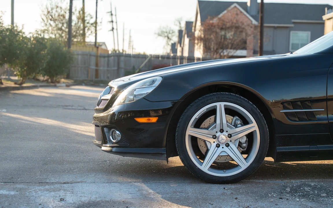 2012 Mercedes-Benz R230 SL-Class - Image 17 of 31