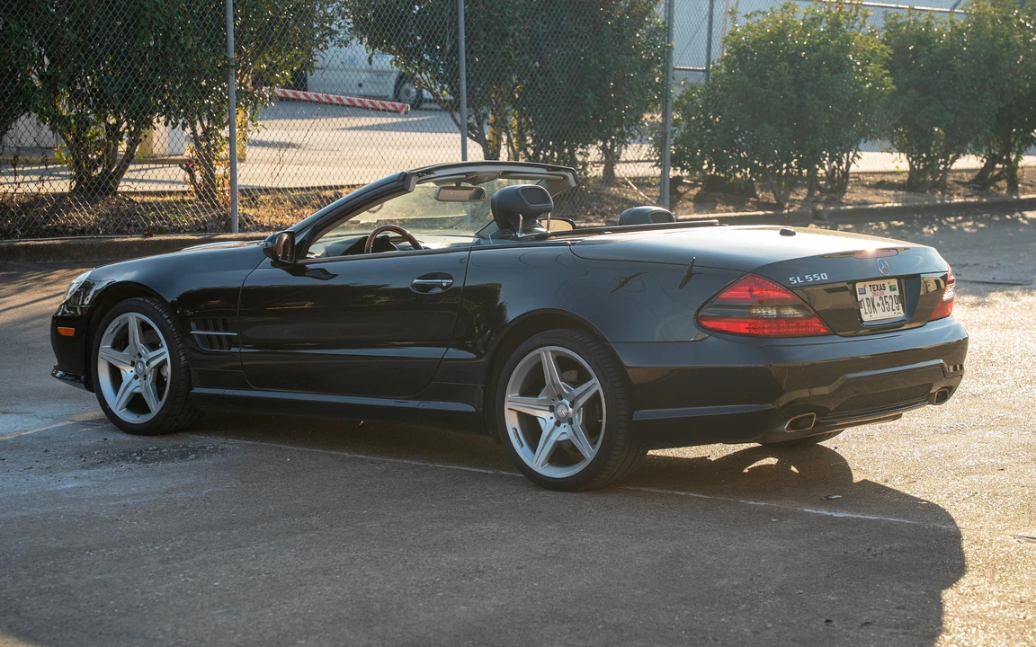 2012 Mercedes-Benz R230 SL-Class - Image 9 of 31