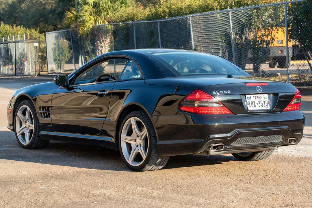 2012 Mercedes-Benz R230 SL-Class - Image 4 of 31