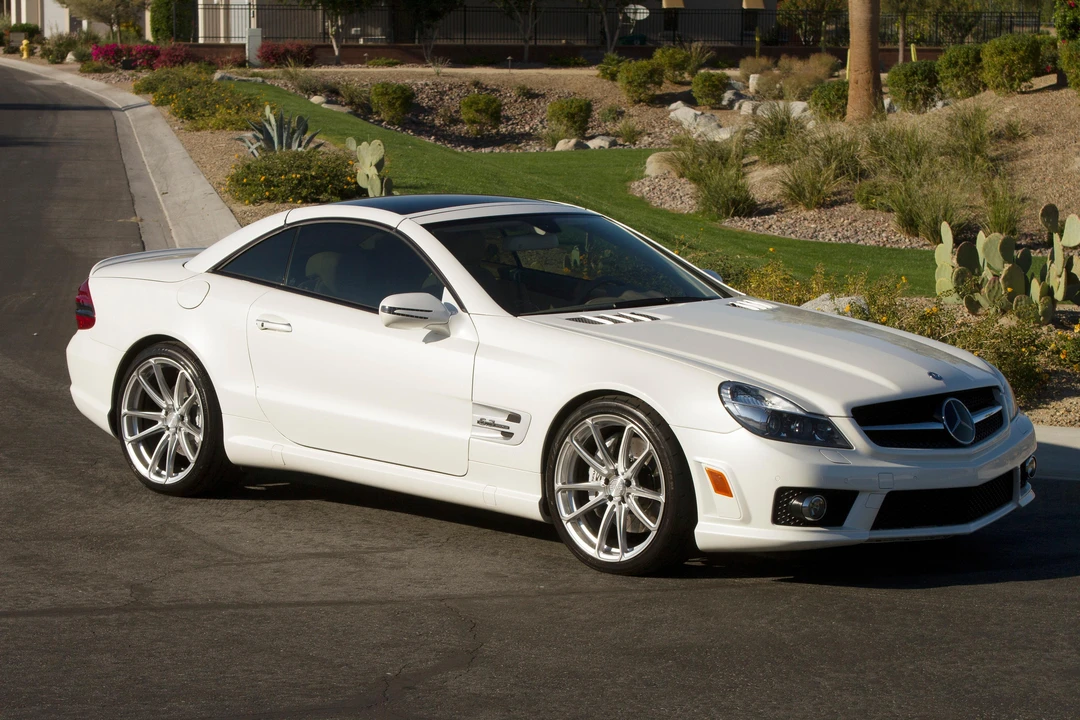 2012 Mercedes-Benz R231 SL 63 & SL 65 AMG - Image 25 of 31