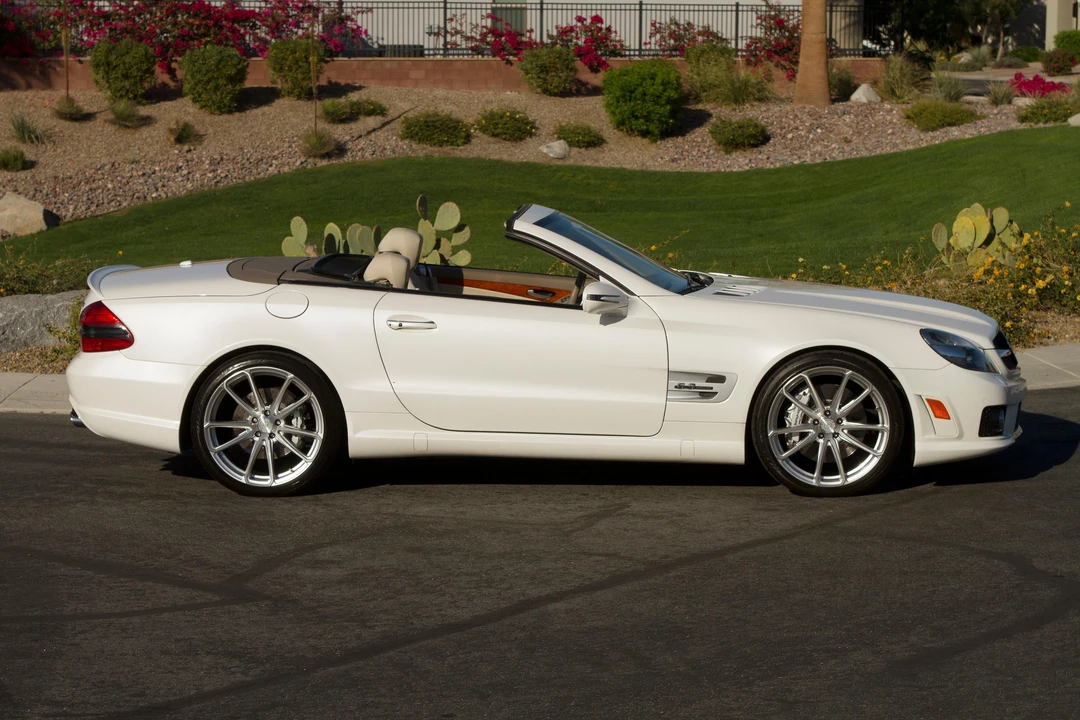 2012 Mercedes-Benz R231 SL 63 & SL 65 AMG - Image 17 of 31