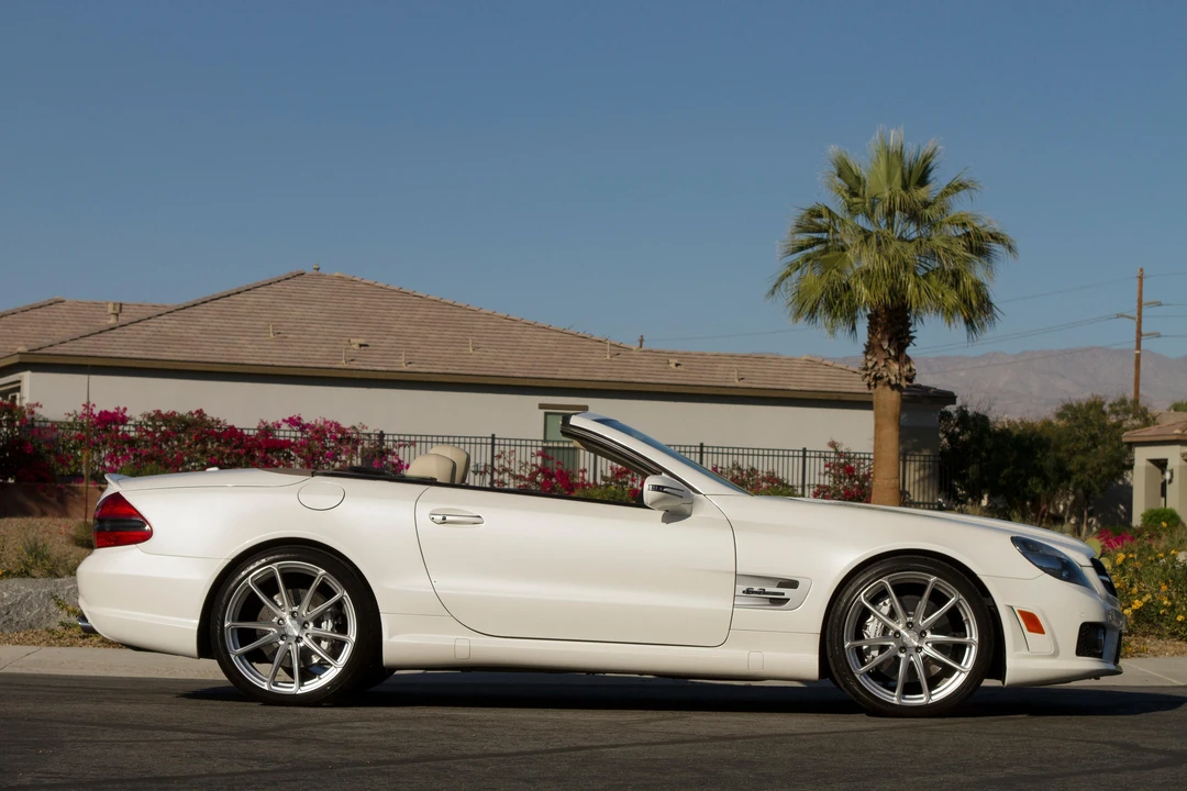 2012 Mercedes-Benz R231 SL 63 & SL 65 AMG - Image 16 of 31