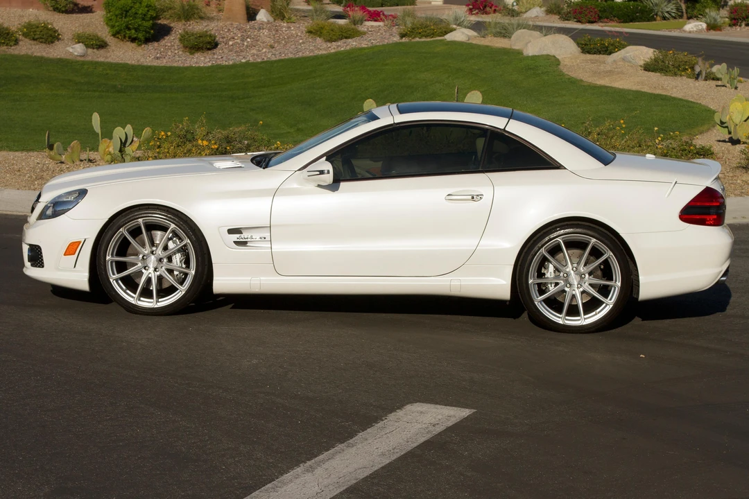 2012 Mercedes-Benz R231 SL 63 & SL 65 AMG - Image 3 of 31