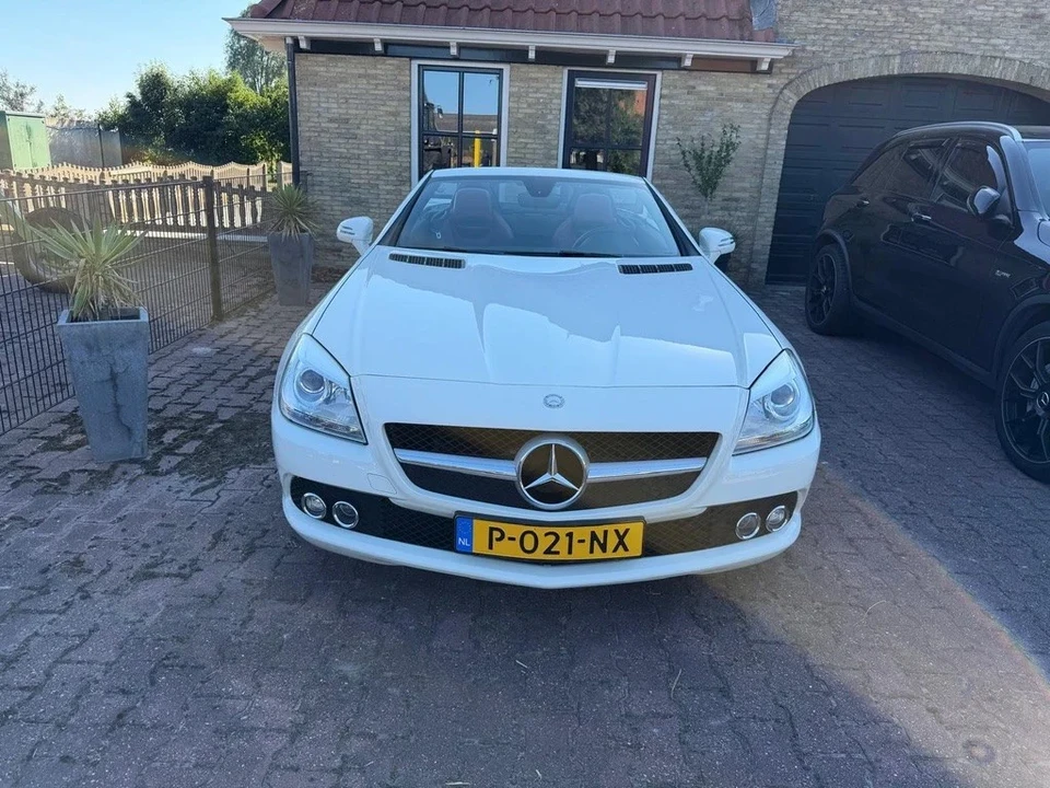 2012 Mercedes-Benz R172 SLC-Class - Image 12 of 30