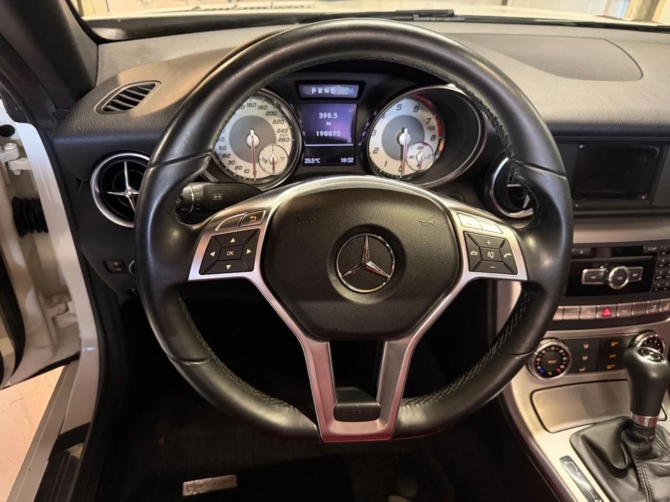 2012 Mercedes-Benz R172 SLC-Class - Image 28 of 30