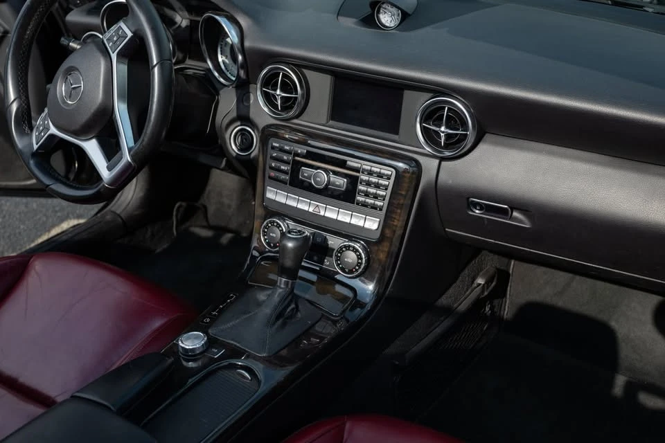 2012 Mercedes-Benz R172 SLC-Class - Image 7 of 14