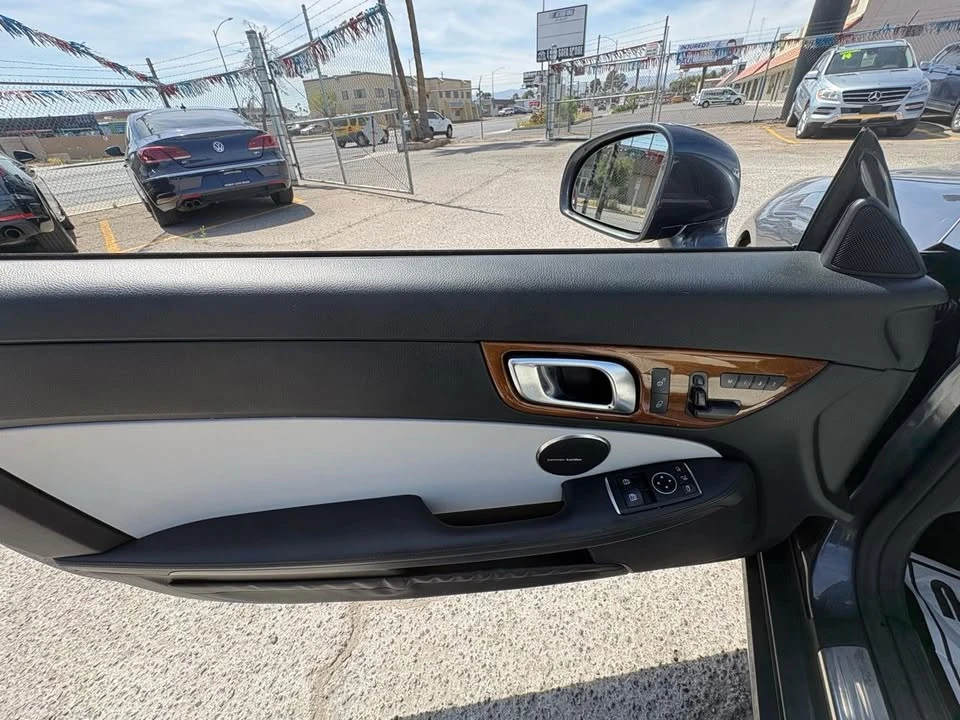 2012 Mercedes-Benz R172 SLC-Class - Image 11 of 20