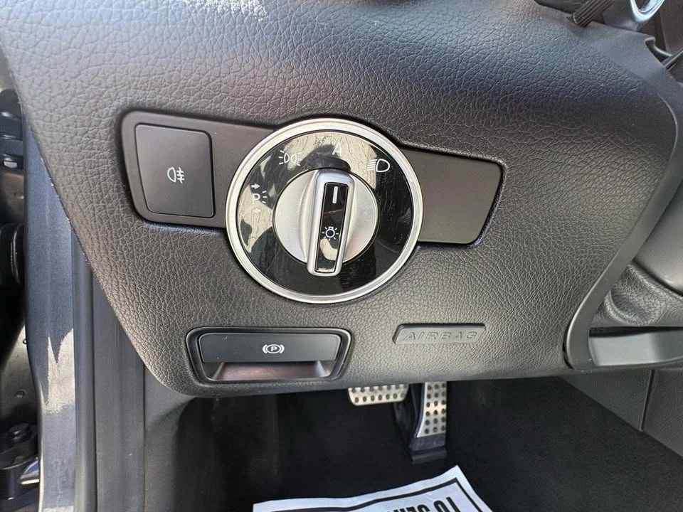 2012 Mercedes-Benz R172 SLC-Class - Image 13 of 20