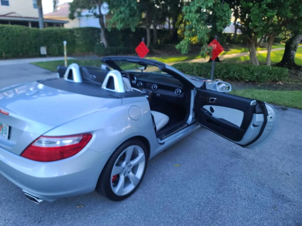2012 Mercedes-Benz R172 SLC-Class - Image 15 of 20