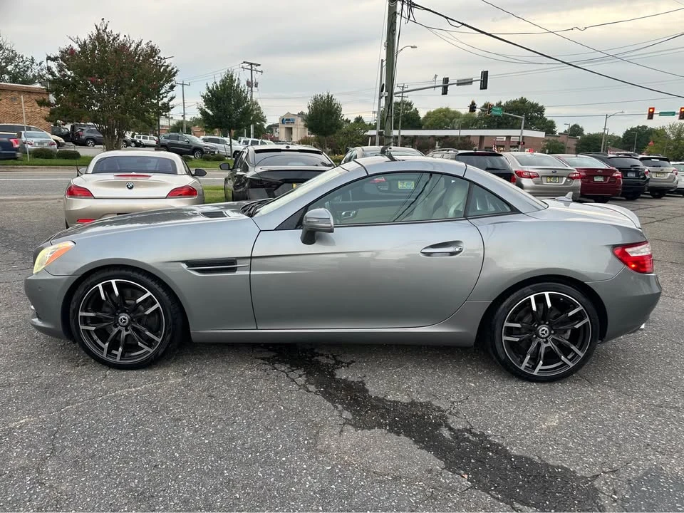 2012 Mercedes-Benz R172 SLC-Class - Image 8 of 20