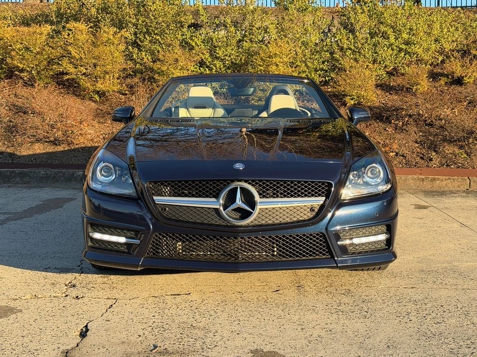 2012 Mercedes-Benz R172 SLC-Class - Image 10 of 21