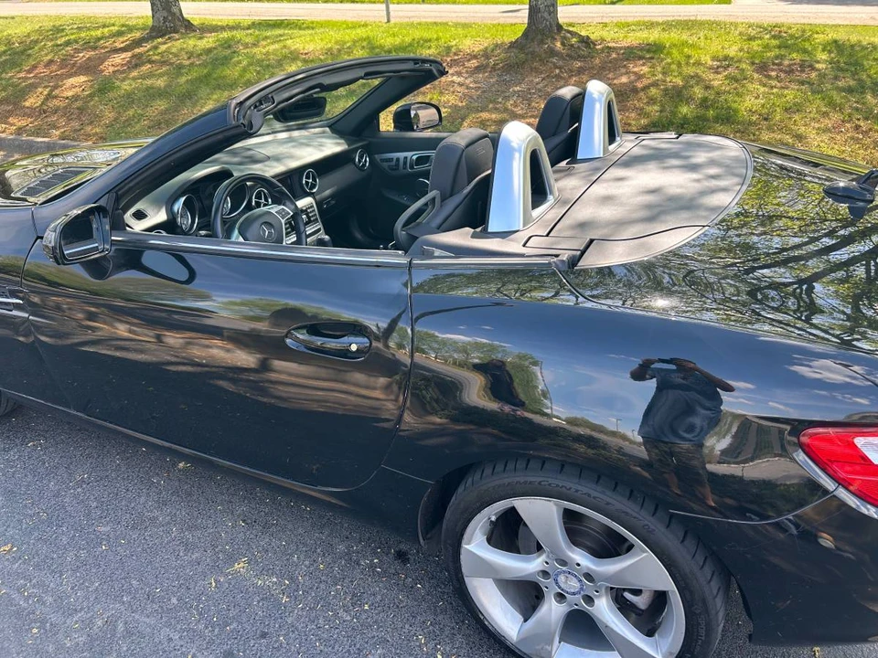 2012 Mercedes-Benz R172 SLC-Class - Image 17 of 24