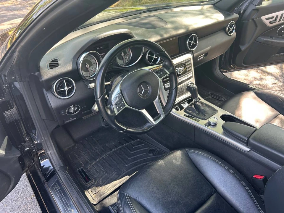 2012 Mercedes-Benz R172 SLC-Class - Image 11 of 24