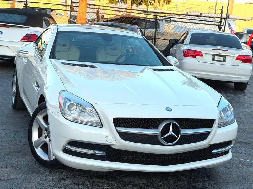 2012 Mercedes-Benz R172 SLC-Class - Image 8 of 21