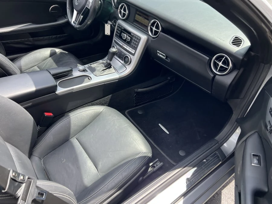 2012 Mercedes-Benz R172 SLC-Class - Image 8 of 12