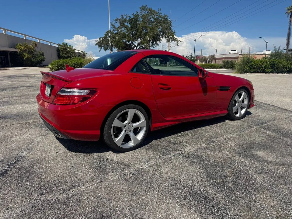 2012 Mercedes-Benz R172 SLC-Class - Image 9 of 16
