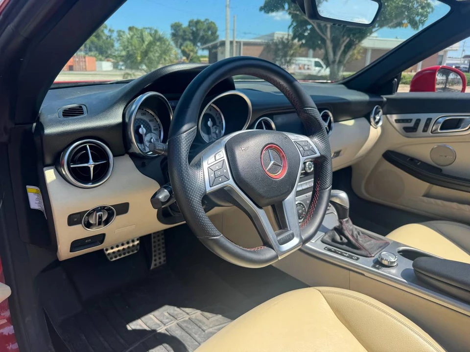 2012 Mercedes-Benz R172 SLC-Class - Image 15 of 16