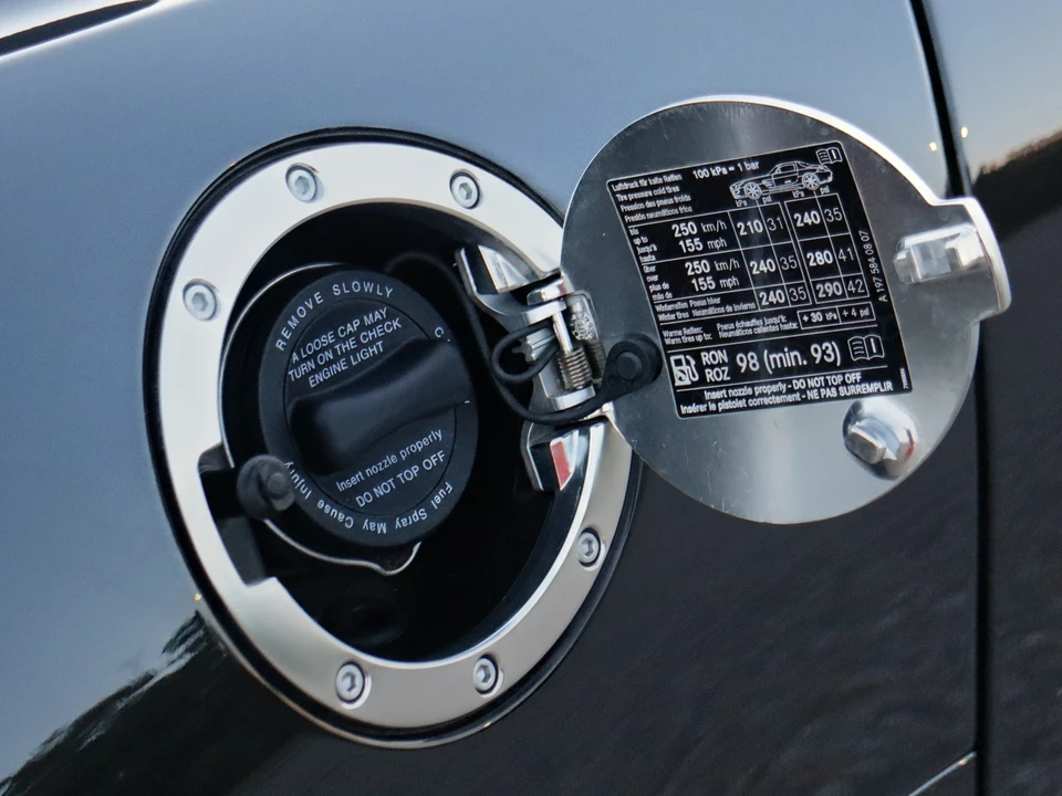 2012 Mercedes-Benz C197 SLS AMG - Image 30 of 31