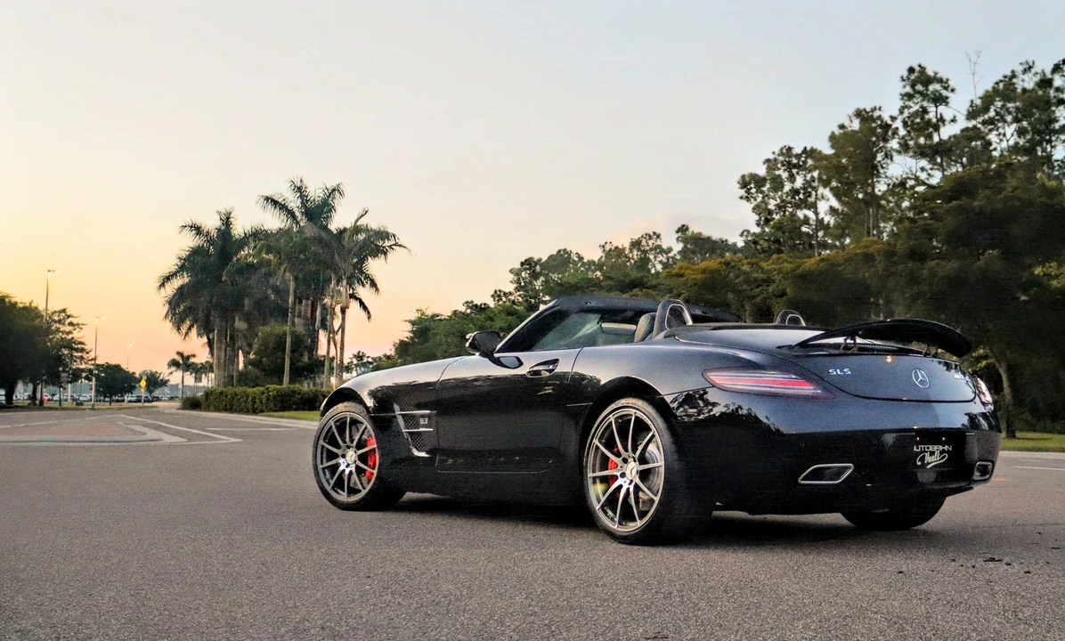 2012 Mercedes-Benz C197 SLS AMG - Image 14 of 31