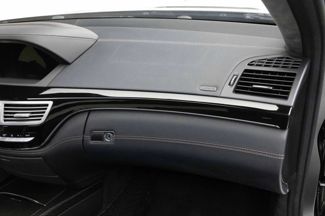 2012 Mercedes-Benz C197 SLS AMG - Image 28 of 31