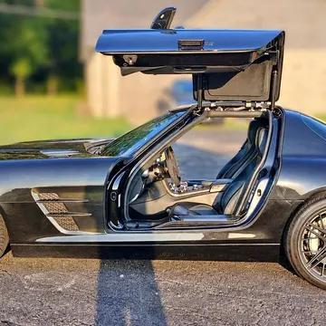 2012 Mercedes-Benz SLS AMG Coupe