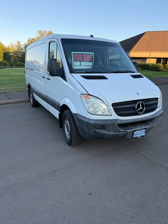 2012 Mercedes-Benz NCV3 Sprinter - Image 2 of 11