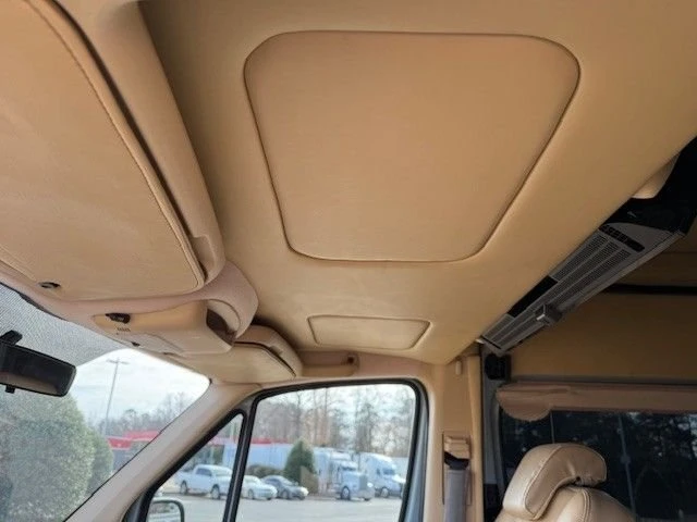 2012 Mercedes-Benz NCV3 Sprinter - Image 13 of 31