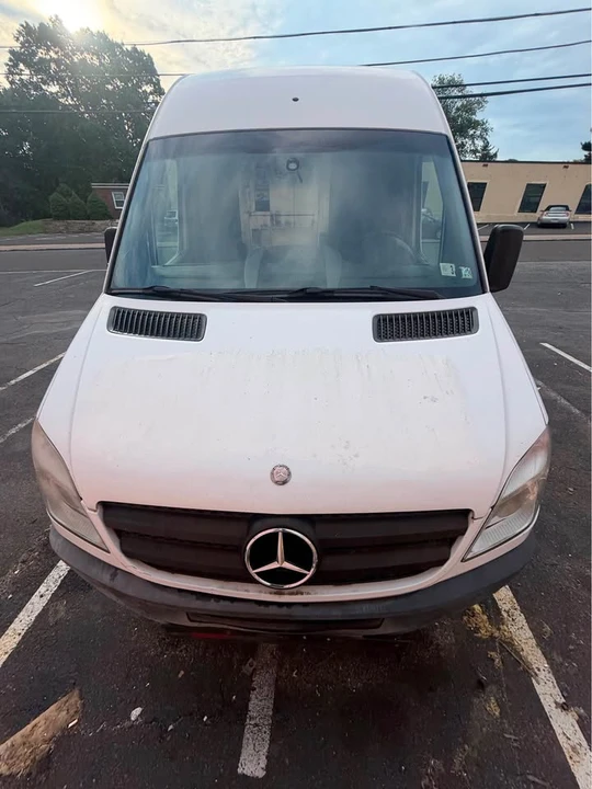 2012 Mercedes-Benz NCV3 Sprinter - Image 2 of 5