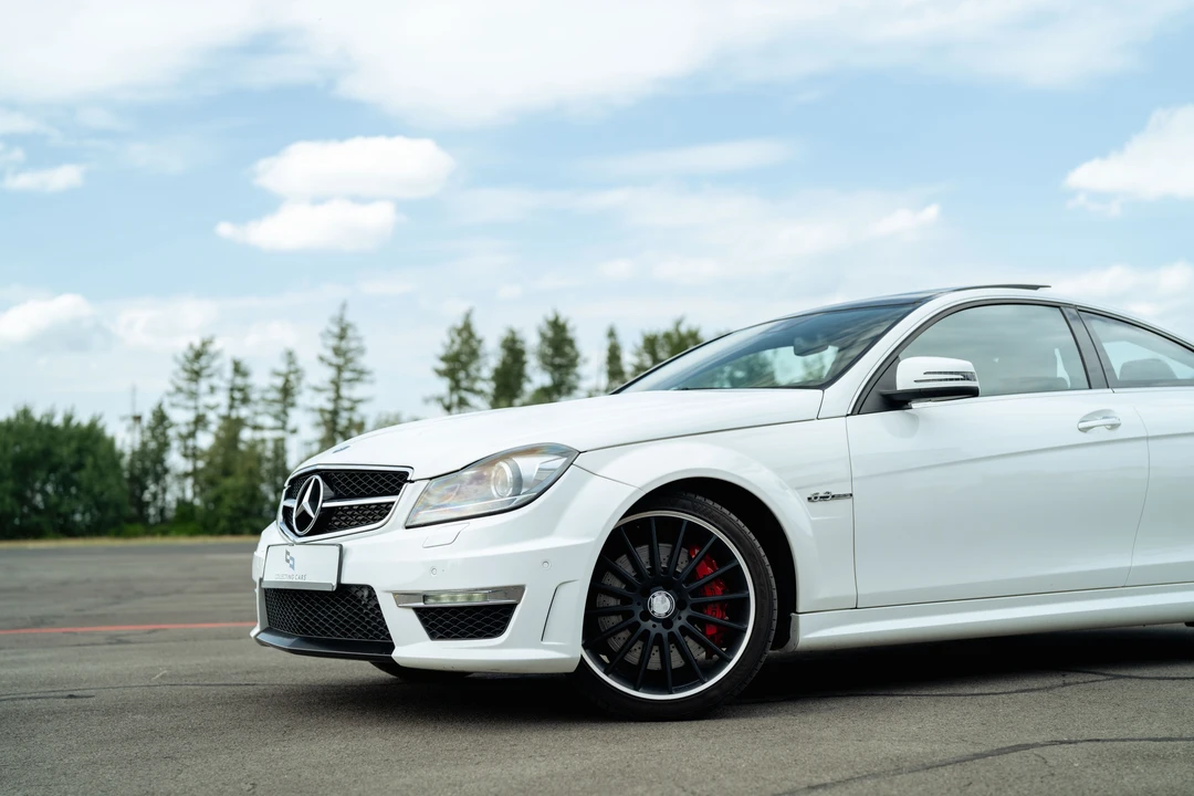 2012 Mercedes-Benz W204 C 63 AMG - Image 20 of 31