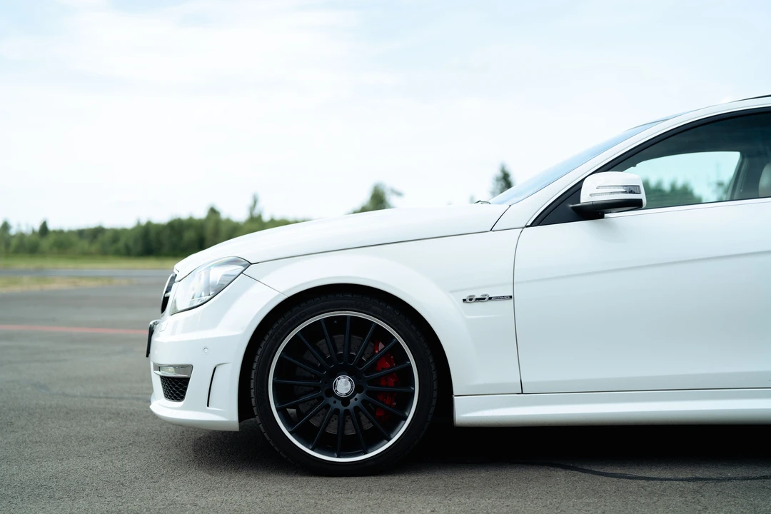 2012 Mercedes-Benz W204 C 63 AMG - Image 21 of 31