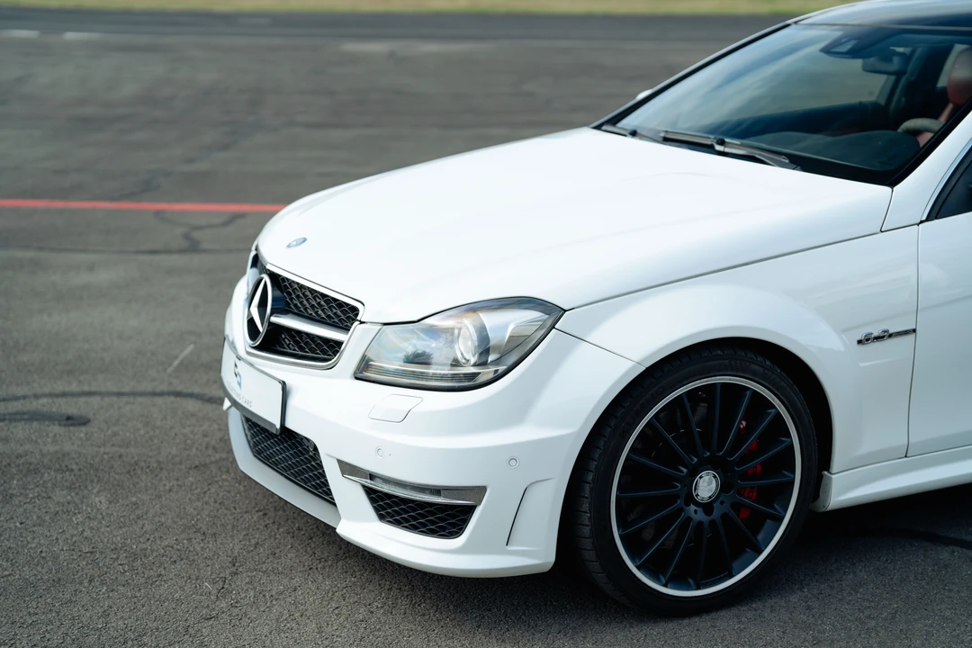 2012 Mercedes-Benz W204 C 63 AMG - Image 27 of 31
