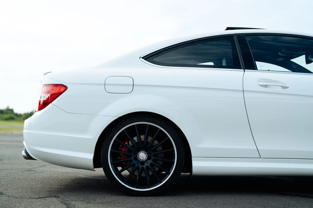 2012 Mercedes-Benz W204 C 63 AMG - Image 29 of 31