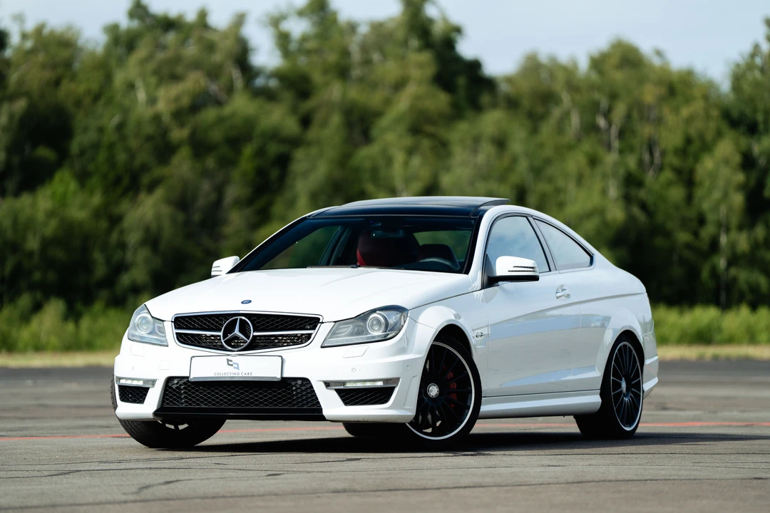 2012 Mercedes-Benz W204 C 63 AMG - Image 8 of 31