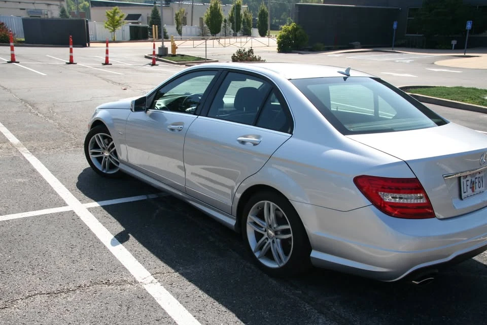 2012 Mercedes-Benz W204 C-Class - Image 5 of 9